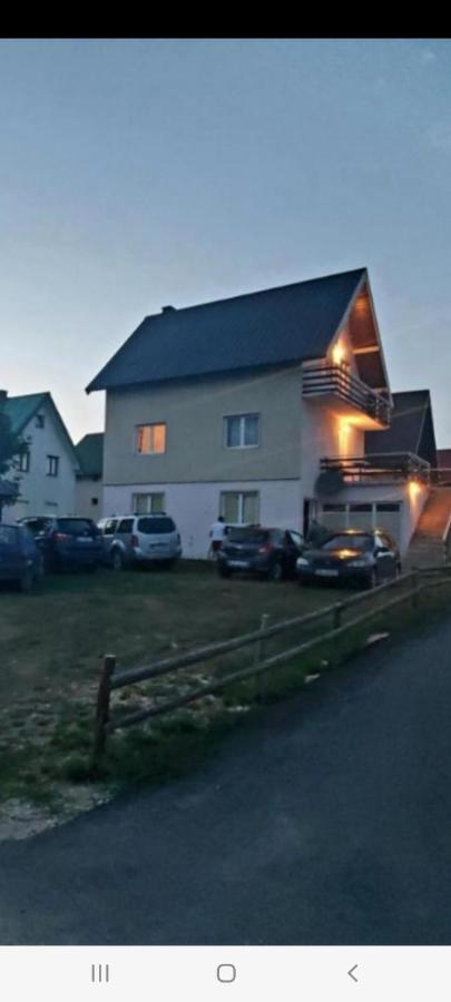 Guesthouse Mijatovic Žabljak エクステリア 写真